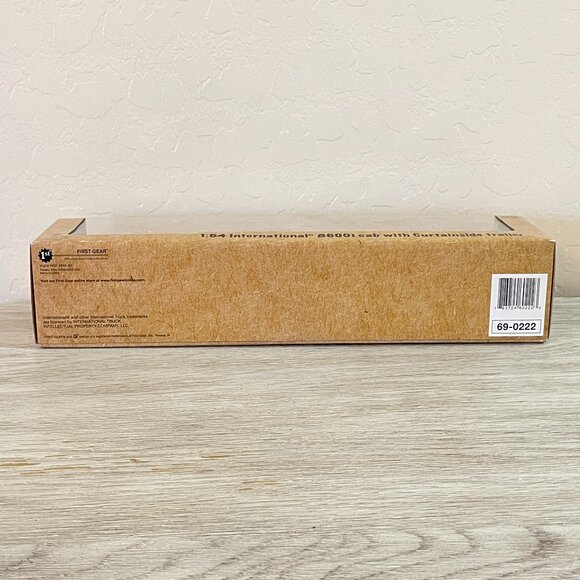 New JJ Keller Collectible Truck 1:64 International 8600i Cab Curtainside Trailer - Picture 5 of 9